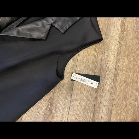 Bianca Nygard NWT sleeveless blazer - Picture 3 of 3